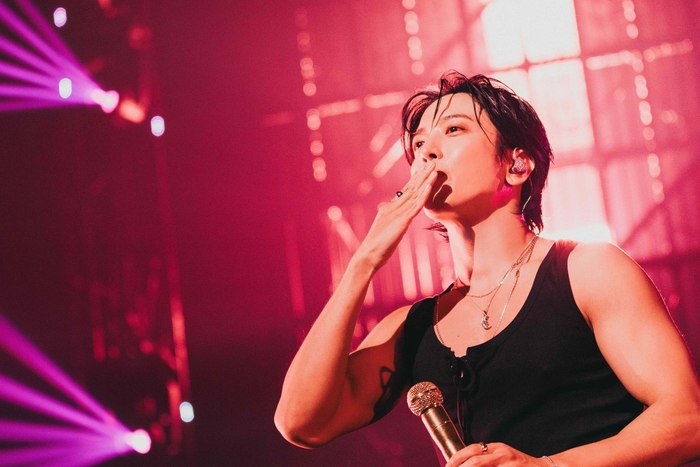 「2024 JUNG YONG HWA SOLO TOUR IN JAPAN "Your City" BIRTHDAY PARTY」Photo by YOSHIHITO KOBA