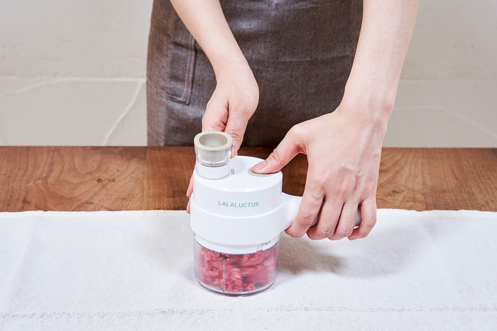 お肉のミンチにも使えます