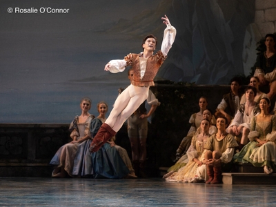 v2lKu4QHujCkVD2HWAXR.jpg?w=940&h=940