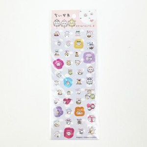 ちいかわのぷっくり感が魅力のボンボンドロップシール
