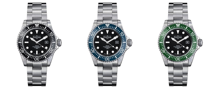 (左から)ブラック、ブルー、グリーン