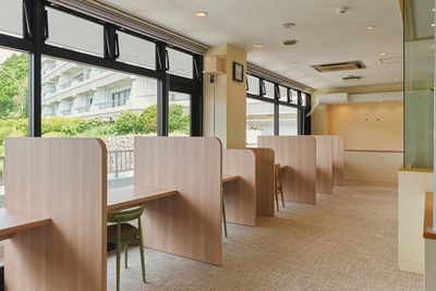 ＜コワーキングスペース＞