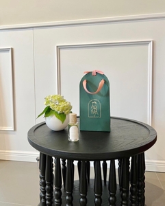 vDKAQM1BuZrZtcT9OxGz.jpg?w=940&h=940