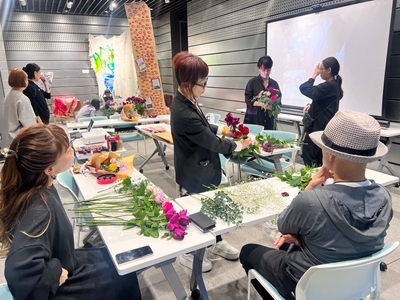 vGknZLxk9JialdWmZ3yr.jpg?w=940&h=940