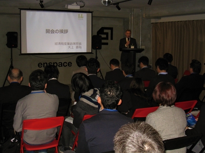 vNPAQYmuQ1lQdzYKrpvc.jpg?w=940&h=940