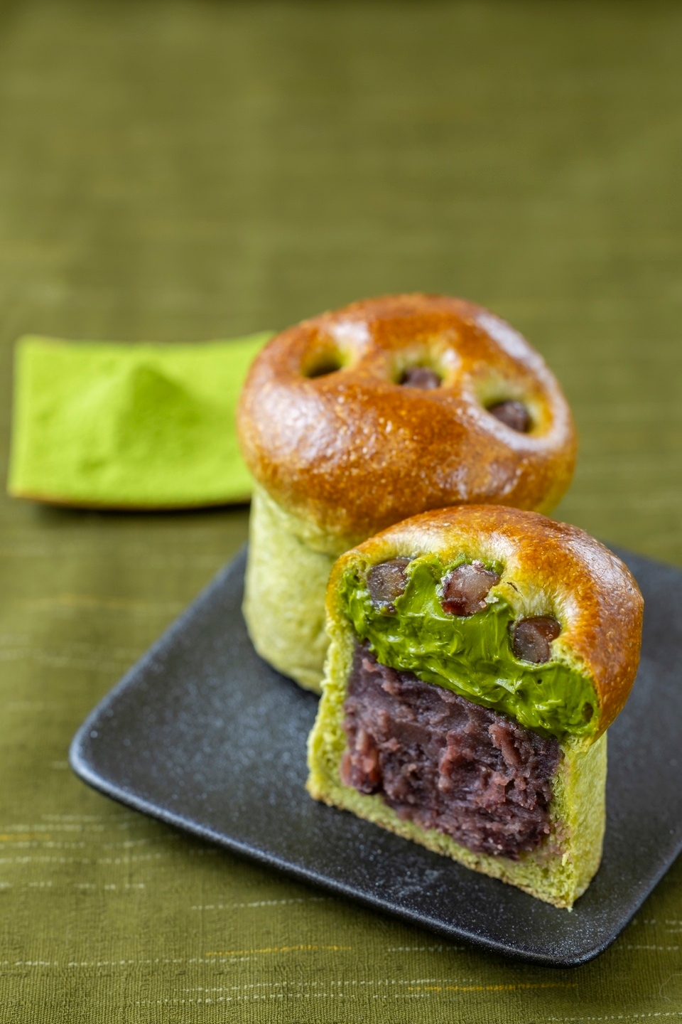 熱海ばたーあんパン抹茶 540円