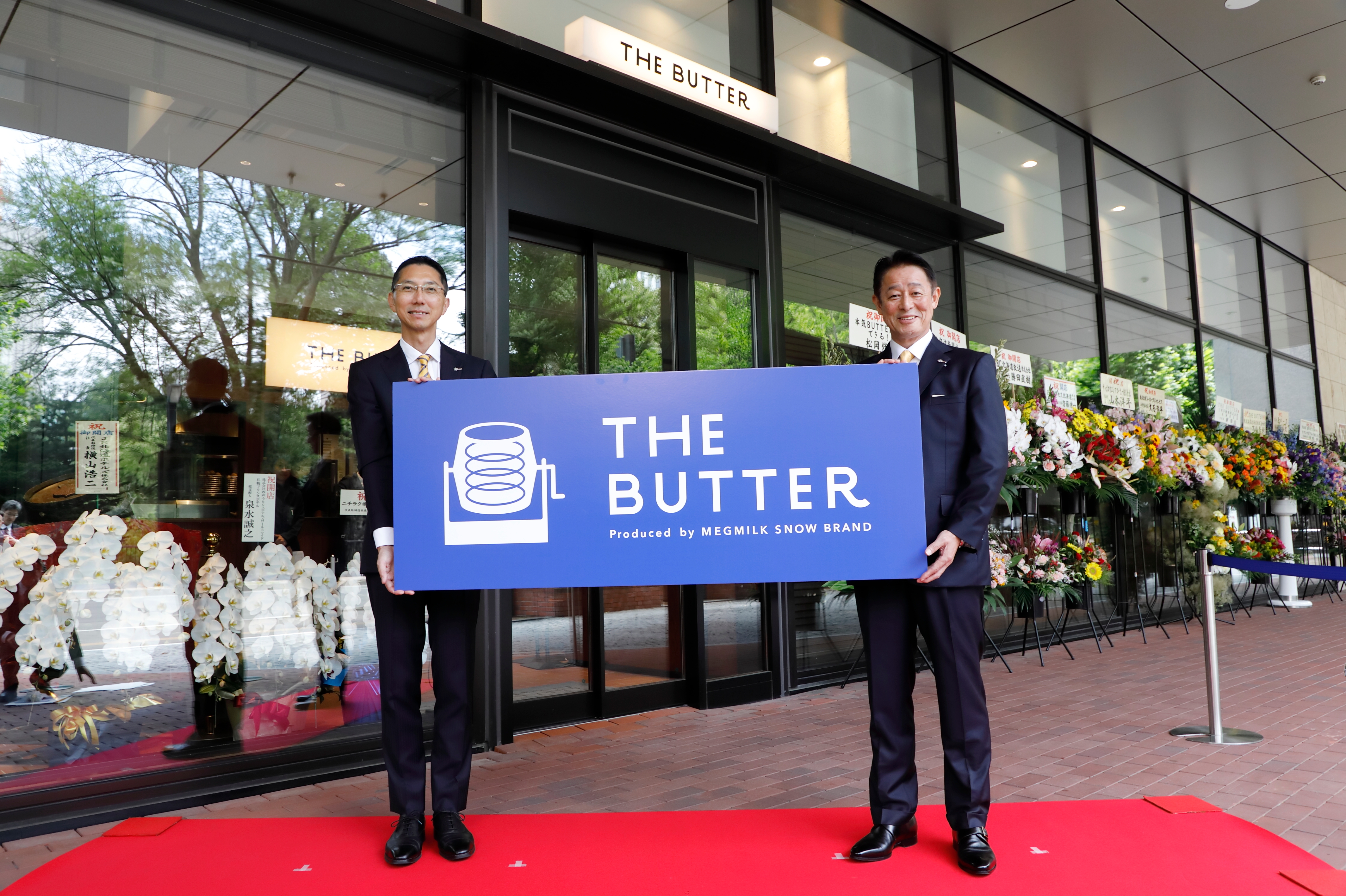 雪印メグミルクグループ初のバター専門カフェ
「ＴＨＥ ＢＵＴＴＥＲ」7月25日“雪印北海道バターの日”にオープン！
オープニングセレモニーを開催しました
