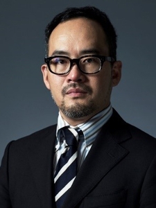 vXuyklLfvB3XbNfQYRmm.jpg?w=940&h=940