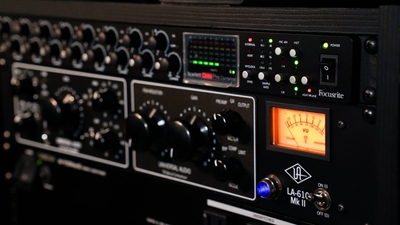 vbixoE45c37x6ObowgU8.jpg?w=940&h=940