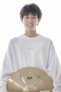 vdBwydB7juy30m4fNCm3.jpg?w=940&h=940