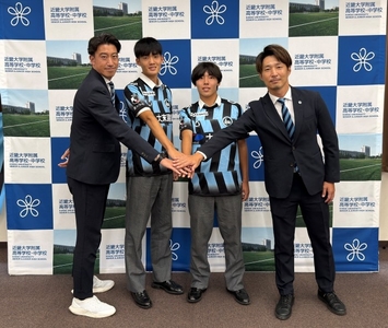 vdjEmVCFoWPLTYaO2lOG.jpg?w=940&h=940