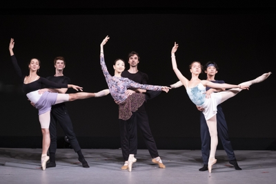 vebW9S0zD2BaRQMHD4Nh.jpg?w=940&h=940