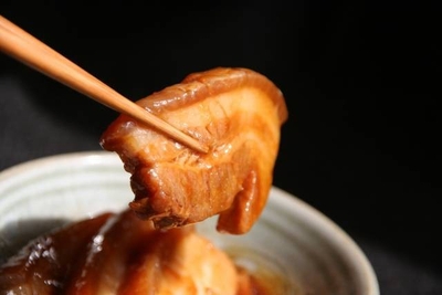 vgmBgcHJQ2NFmVmZyB86.jpg?w=940&h=940