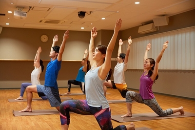 vhZkh39U08mk1yX9LdNP.jpg?w=940&h=940