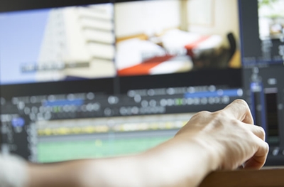 vjKsaB7nYD3k90e1zDVc.jpg?w=940&h=940