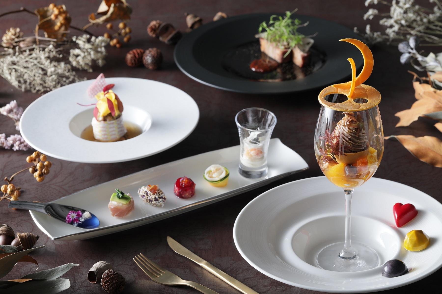 非日常空間で芸術の秋を楽しむ ジュエルスイーツが主役のご褒美ディナー『Jewel Night~秋の味覚ご褒美フレンチ~』