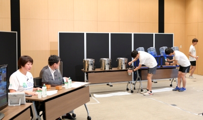 vm00ZrQCI5kp5L77xrYa.jpg?w=940&h=940