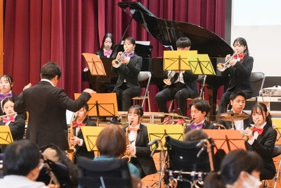 vrsWwjjuQdQm7tykSZRl.jpg?w=940&h=940