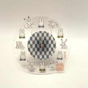 vs3E20Isuyc6ERGNLdQs.jpg?w=940&h=940