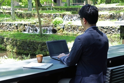 vsvSn5GtZhwXVO0ynmt6.jpg?w=940&h=940