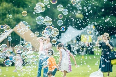 シャボン玉パフォーマンス（イメージ）