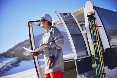 vvGc4ghL49w9fgkxzPVz.jpg?w=940&h=940