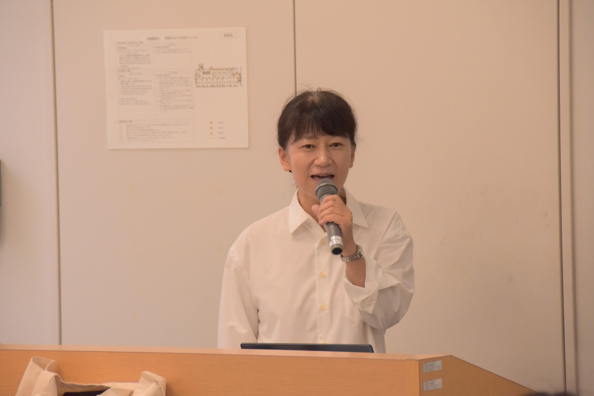 経済学部の伊藤教授