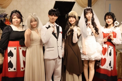 w17N8xM4MzR1eeLVJUr0.jpeg?w=940&h=940