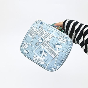 スヌーピーのたためるボックスポーチ