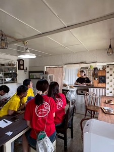 wBf9NpnKnF76AARoQFwQ.jpeg?w=940&h=940