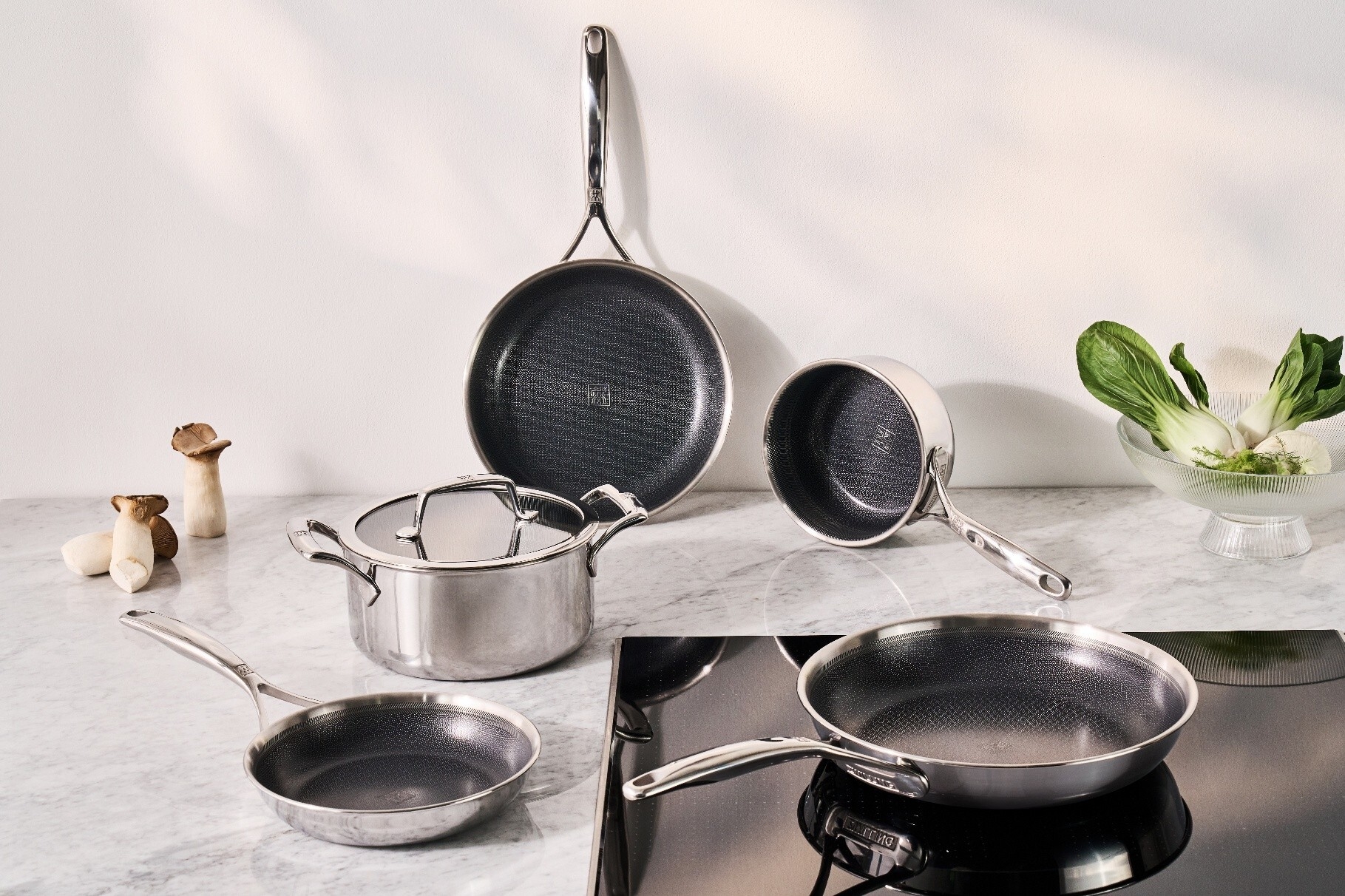 ドイツ発・ツヴィリング、次世代ハイブリッド・クックウェア