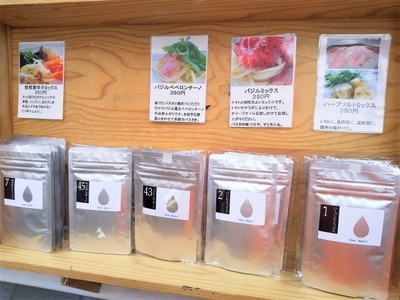 wHH9PYBBRsL7aj699tkP.jpg?w=940&h=940