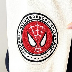 キャラスカジャン