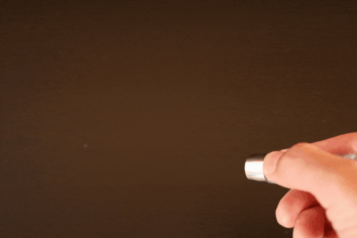 瞬時にHIGHモード点灯は、一瞬で強い灯りが必要な時に便利。