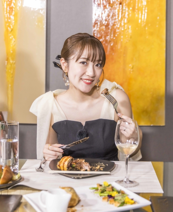 シーズンゲストとして出演する高橋みなみ(写真は4月放送分)