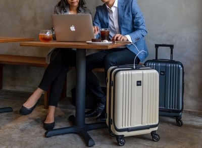 wUqCAX0IJ2oiTTqFWguI.jpg?w=940&h=940