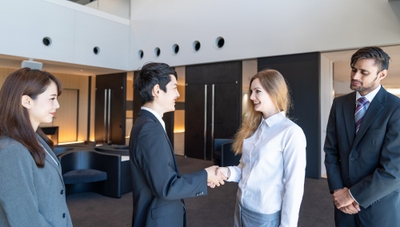 wXTkcnbu0nawkr3rf4io.jpg?w=940&h=940