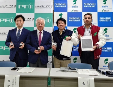 wZyPfa91Jsjf8vpaLbIe.jpg?w=940&h=940