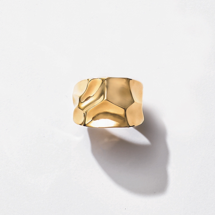 リング ¥15,000( 税抜 )