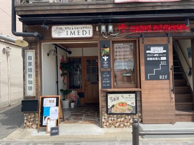 whkUGFQGFL2ou6ggx2Tc.jpeg?w=940&h=940