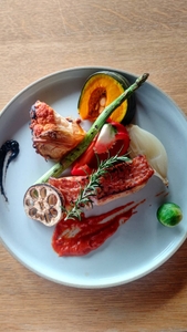 wiWwtfCKmbwwzreUr11L.jpg?w=940&h=940