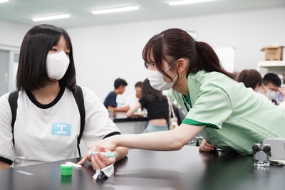 wlDvTfYDvpTAM9qccNb9.jpg?w=940&h=940