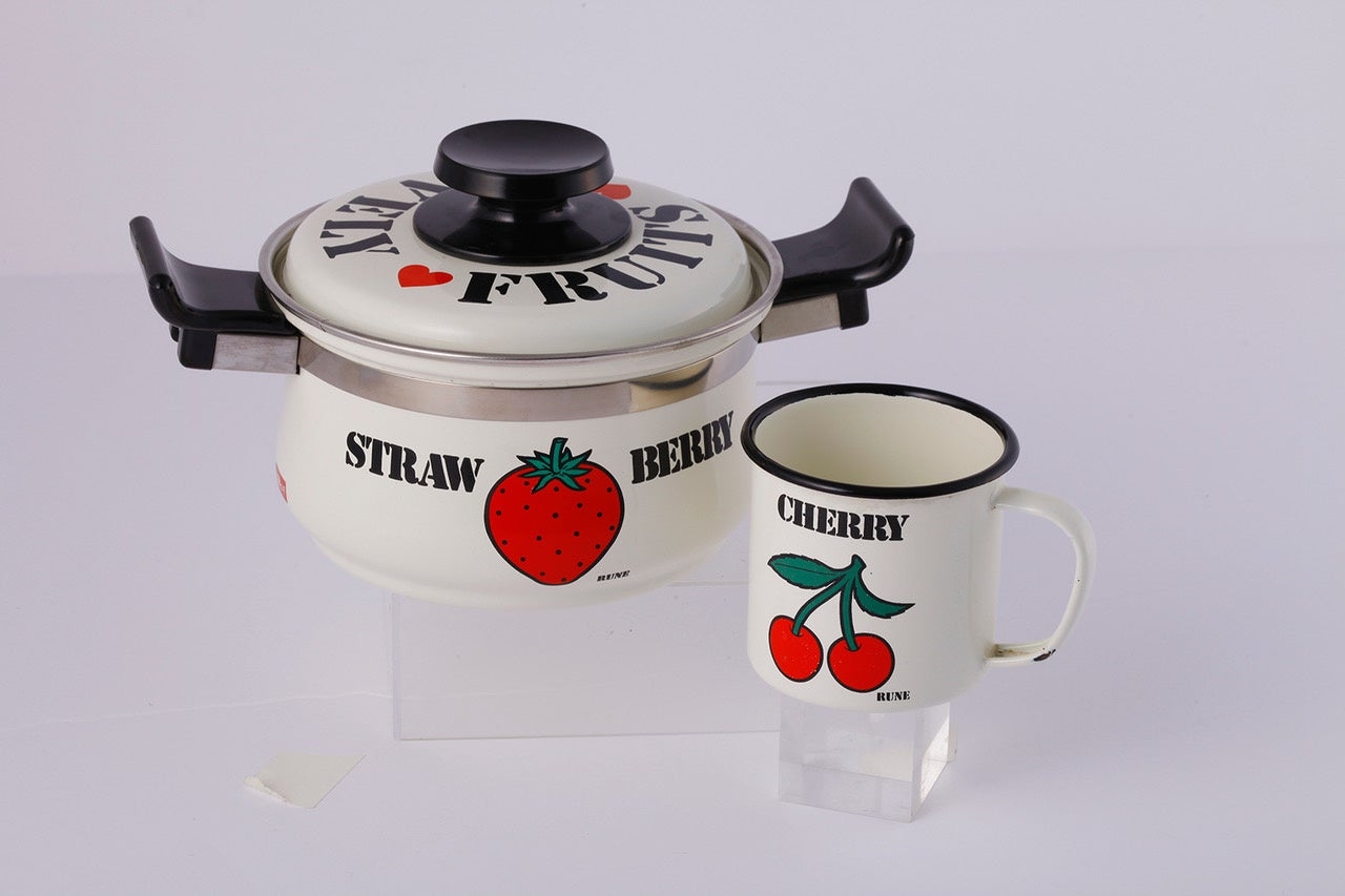 STRAWBERRY ホーロー両手鍋 CHERRY ホーローカップ