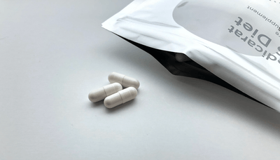 wraQxu5Isn1NnzeUzO9b.png?w=940&h=940