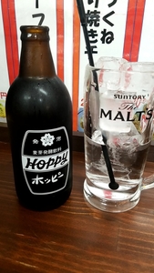 wtfjqutwRF9s5Ki6OpKF.jpg?w=940&h=940