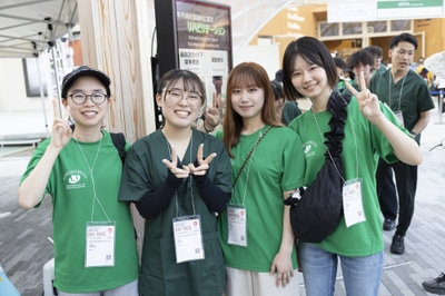 wwwpBB91VVC45ac9KftV.jpg?w=940&h=940