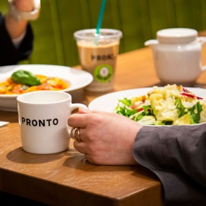 wxCrnWPZUziX7eYhMIOS.jpg?w=940&h=940