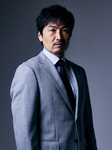 wzKw5G1XEUmHjBNf0o1L.jpg?w=940&h=940