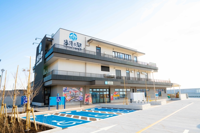 漁港の駅 TOTOCO小田原 外観
