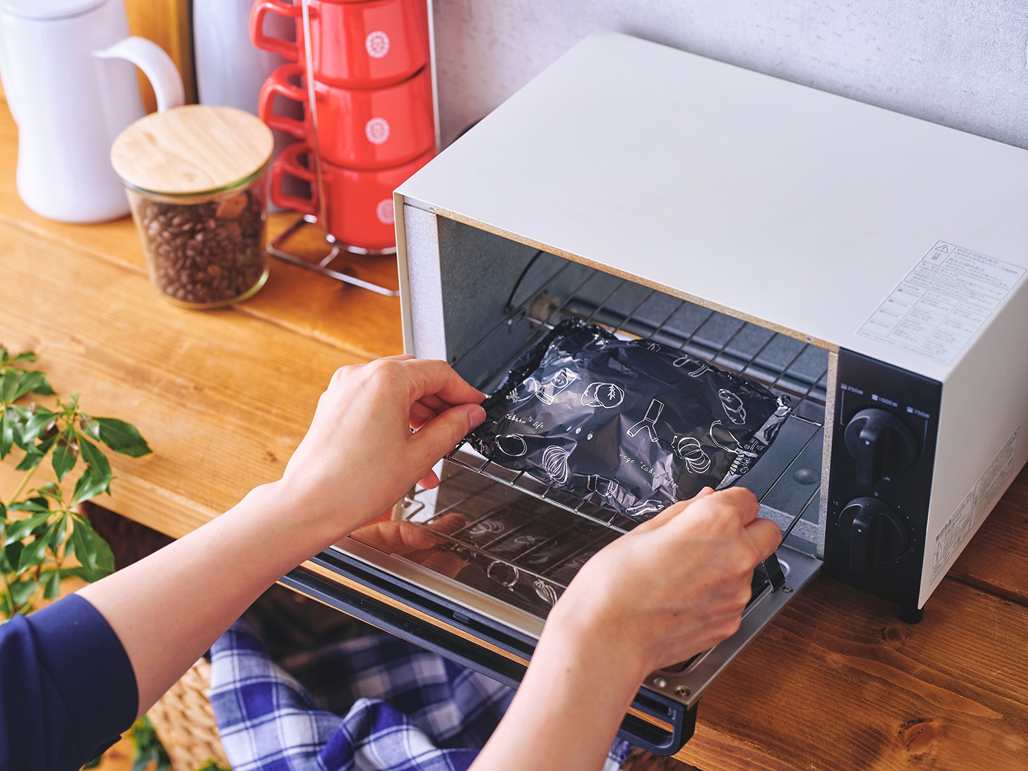 トースターで簡単に焼いもができる 石焼きいもⓇ 黒ホイル